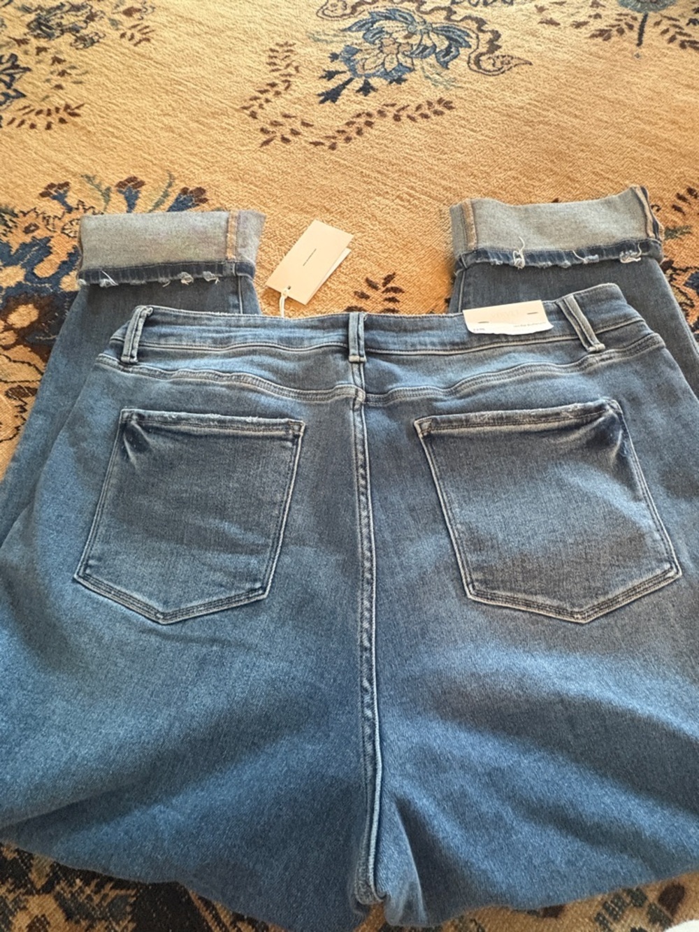 Vervet Patti Mid-Rise Boyfriend Fit, Cuffed, NWT, Size 18W. - Picture 4 of 7